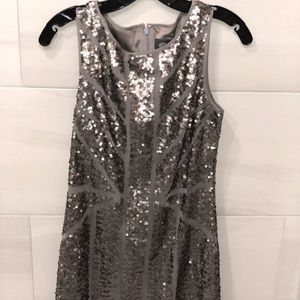 Vince Camuto size 6 cocktail dress